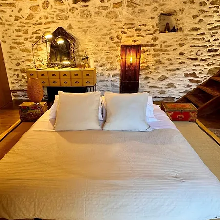 Cal David Apartment Estamariu